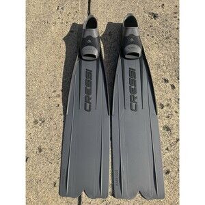 Cressi Gara 3000 LD Long Blade Freediving Spearfishing Fins Size 9/10 US MEN